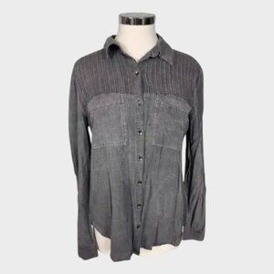 Maurices Medium Button Front Gray Rayon Shirt